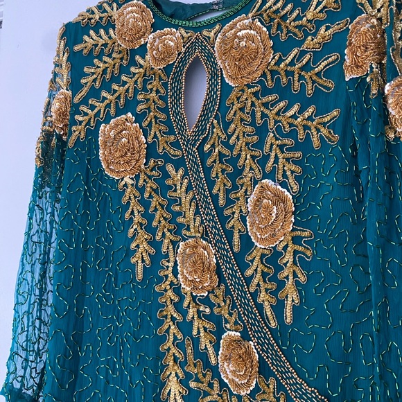 Gorgeous Vintage Elegant Green and Gold Embellished Sequin Dress - Picture 4 of 5
